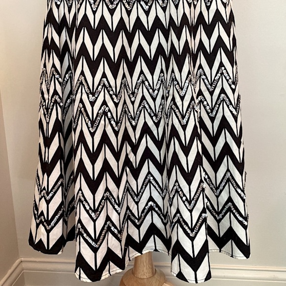 BCBGMaxAzria Black Cream Sequin Chevron S Whimsigoth Boho Glam Retro Chic Skirt - Picture 3 of 13